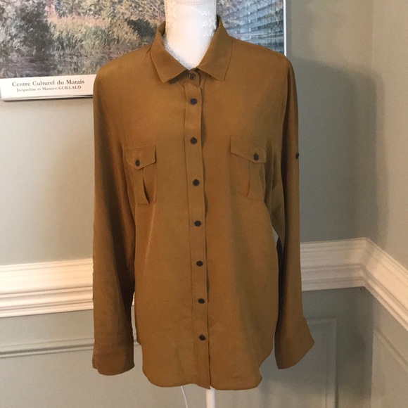 J. Crew Tops - J.Crew 💯 % Silk Button Down Shirt EUC